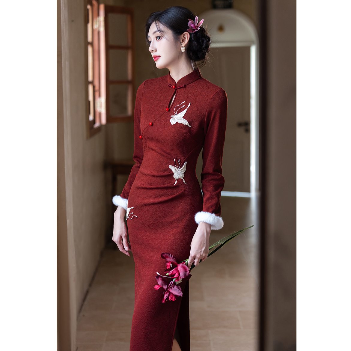 苏故里【蝶舞】冬季新款修身显瘦气质女人味红色米白色旗袍弹力保暖