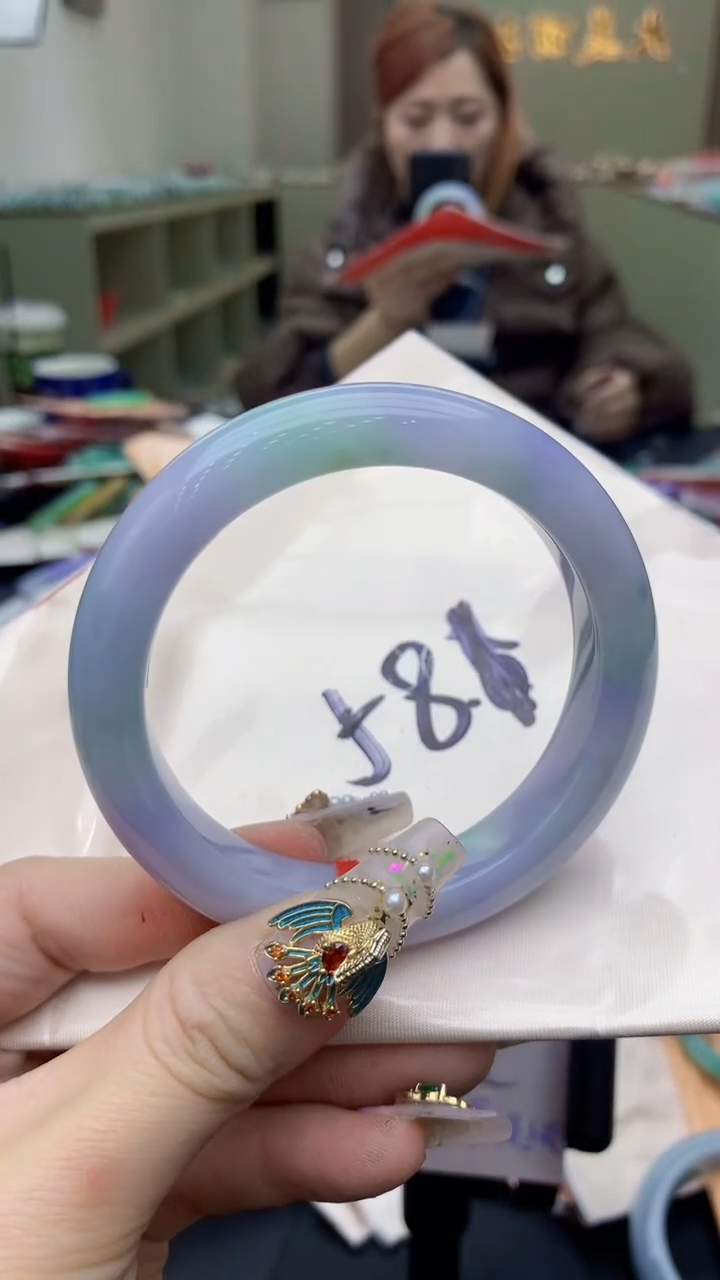 【闪购商品】翡翠手镯未镶嵌0213102243