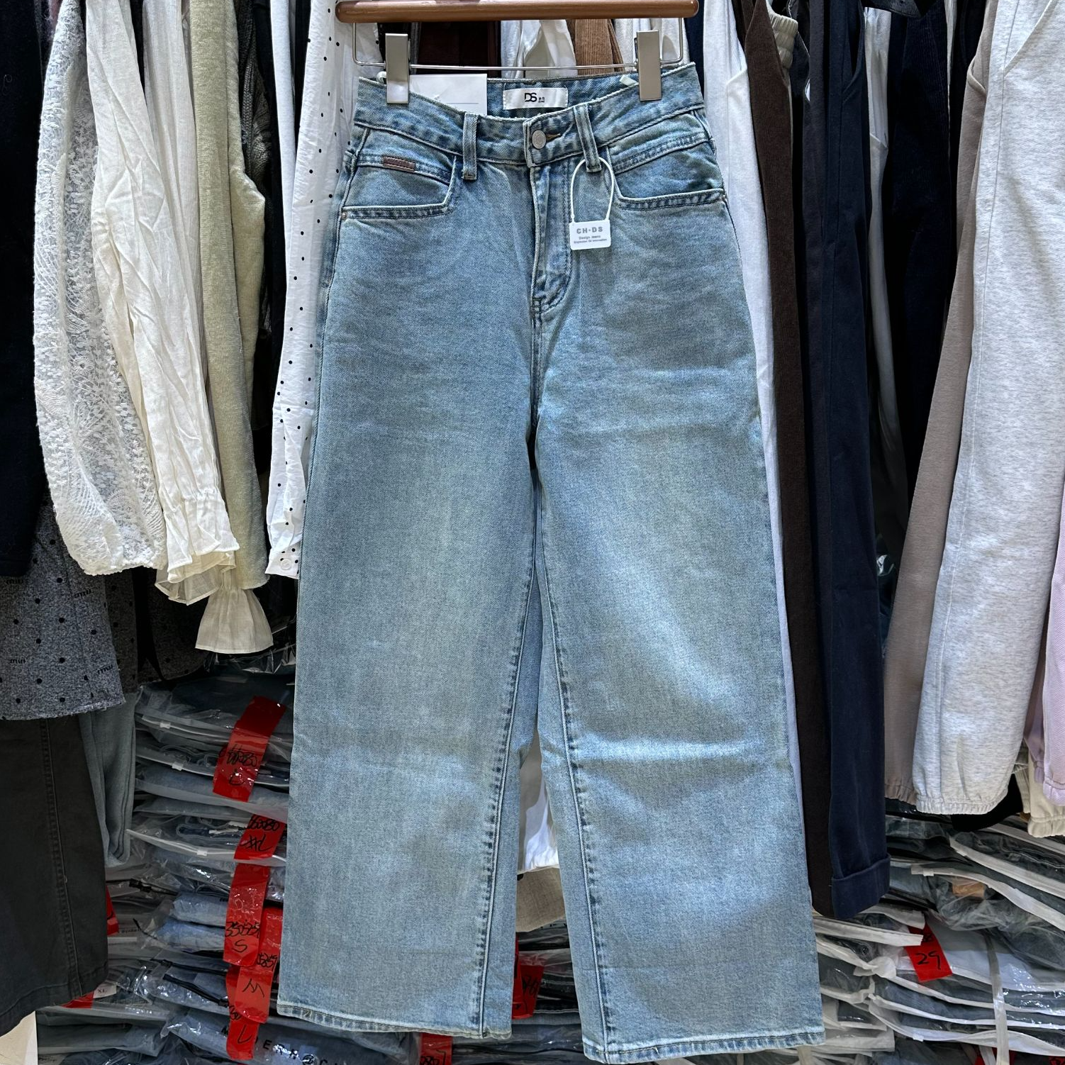 迪尚/;DS60059窄版直筒牛仔裤