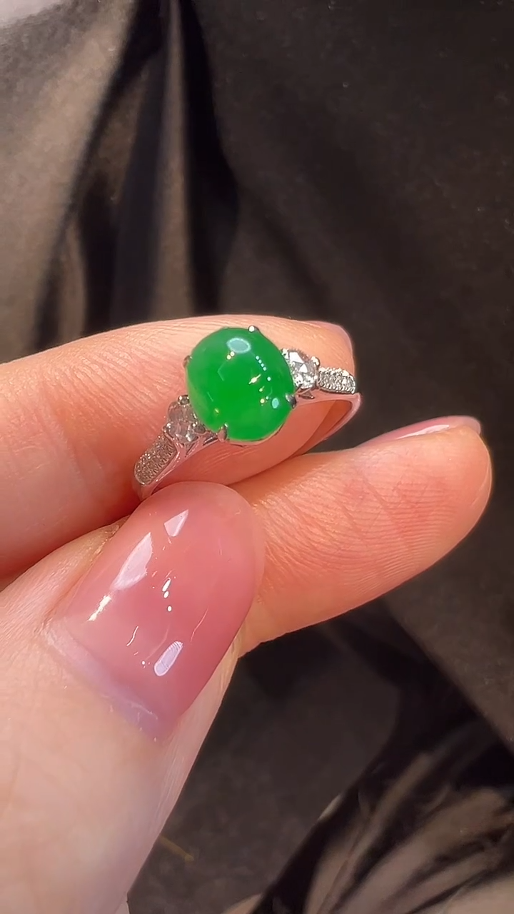 18K金镶嵌戒指翡翠L6