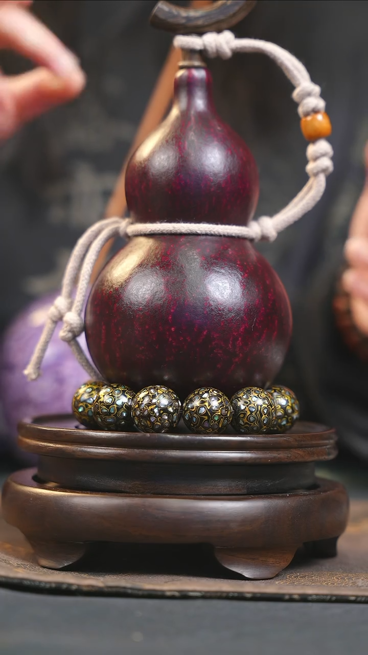 【闪购商品】YP127大漆酒葫芦不包手串及旋转底座