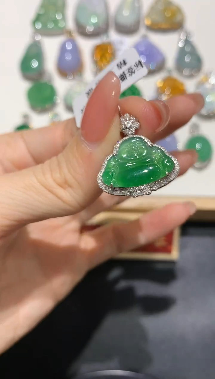 【闪购商品】翡翠吊坠(不含链)18K金镶嵌团购1