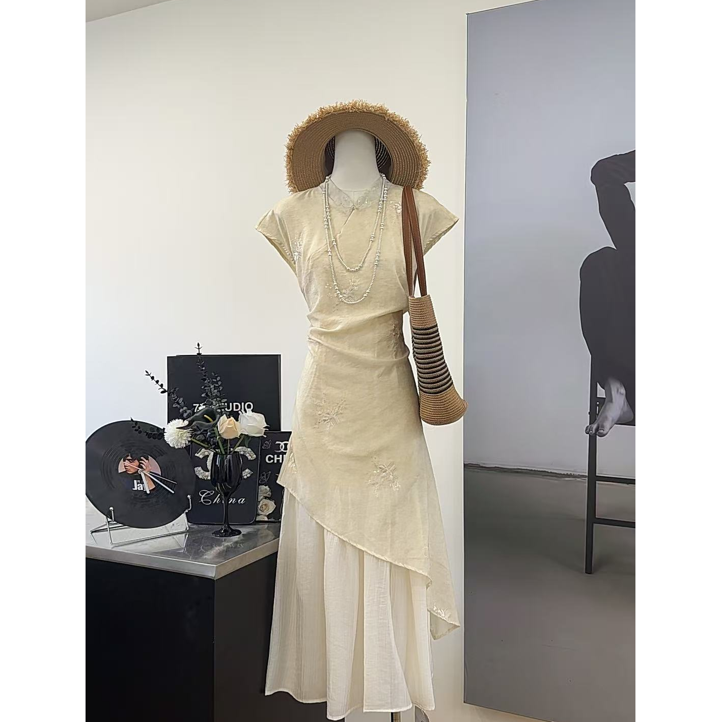 【苏兰文】气质温柔连衣裙-1106（绣花）