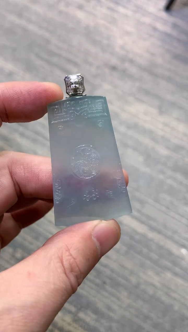 颈饰未镶嵌翡翠天然A货翡翠