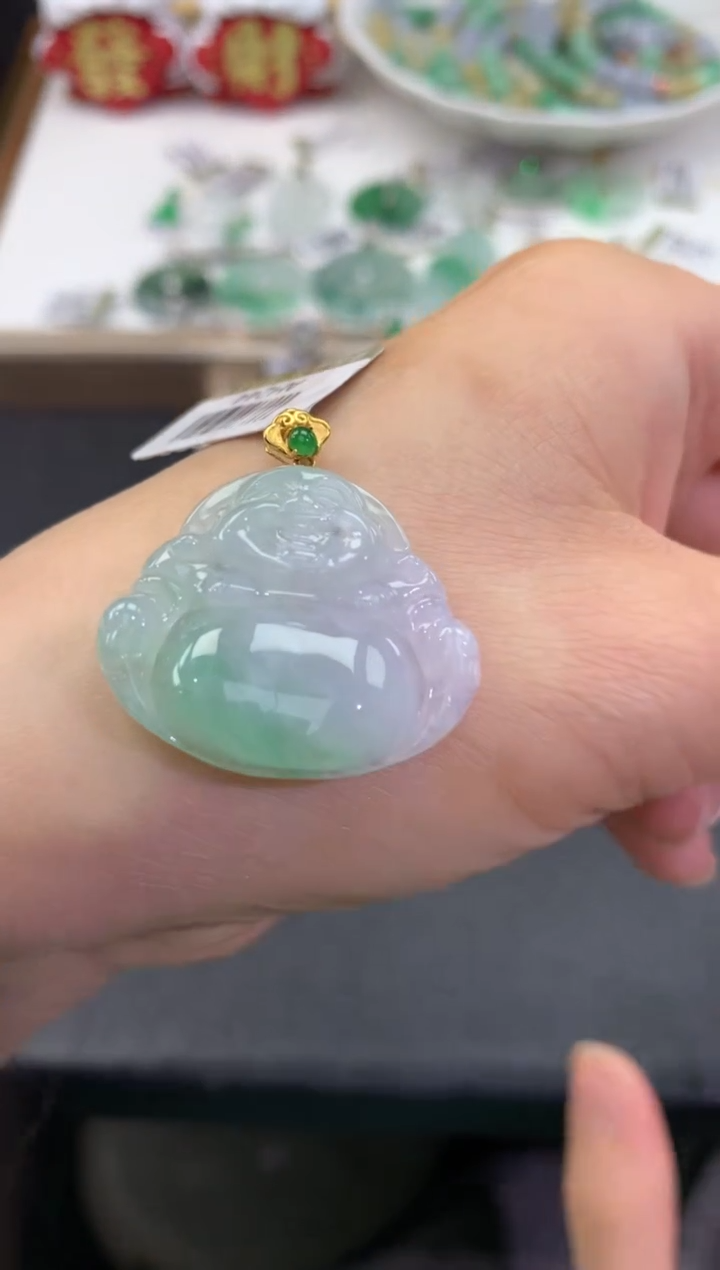 【闪购商品】翡翠颈饰18K金镶嵌         