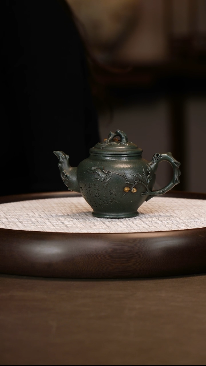 【朱持平】桃报春 240cc+鱼化龙盖杯