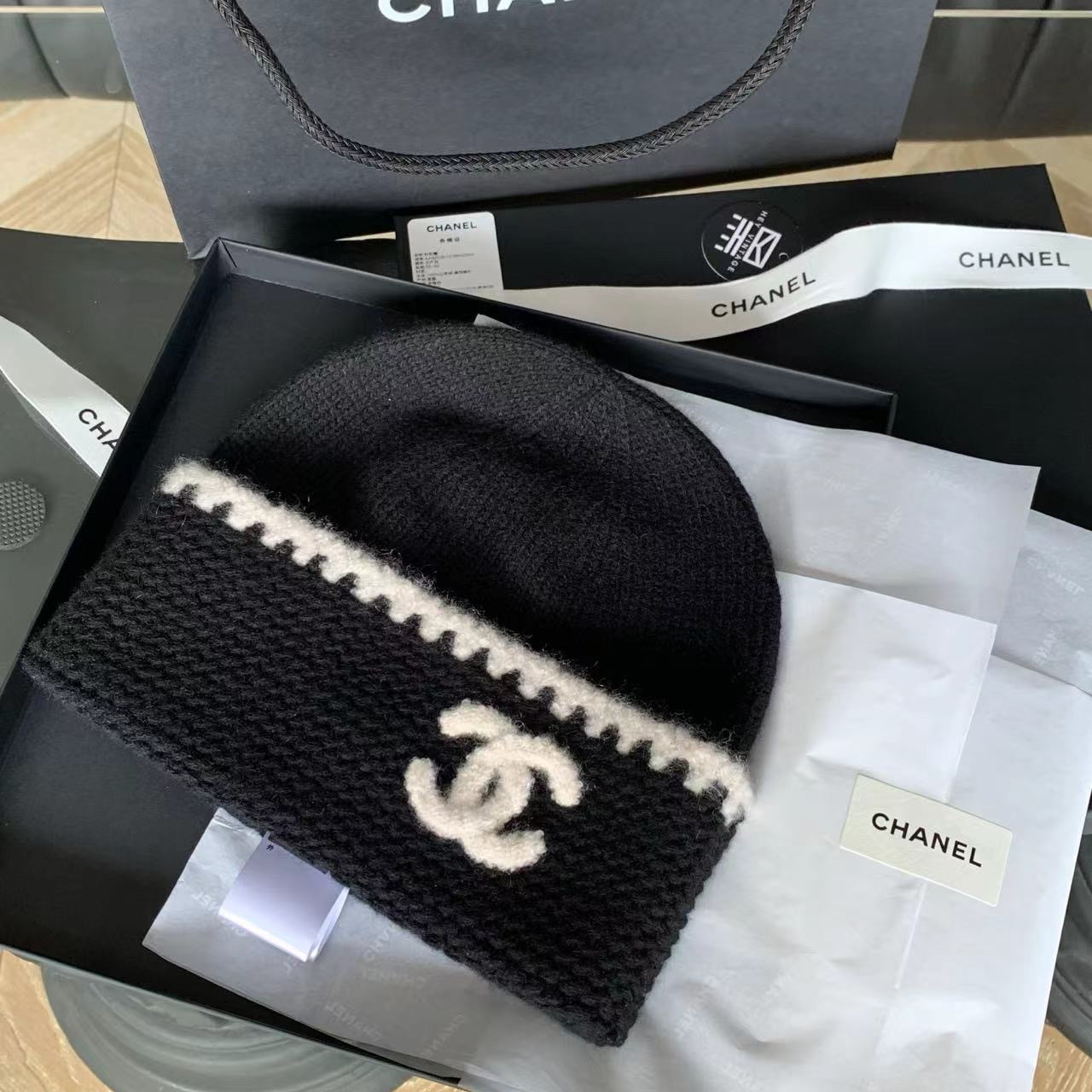 未使用 Chanel/香奈儿 黑白双C针织冷帽  