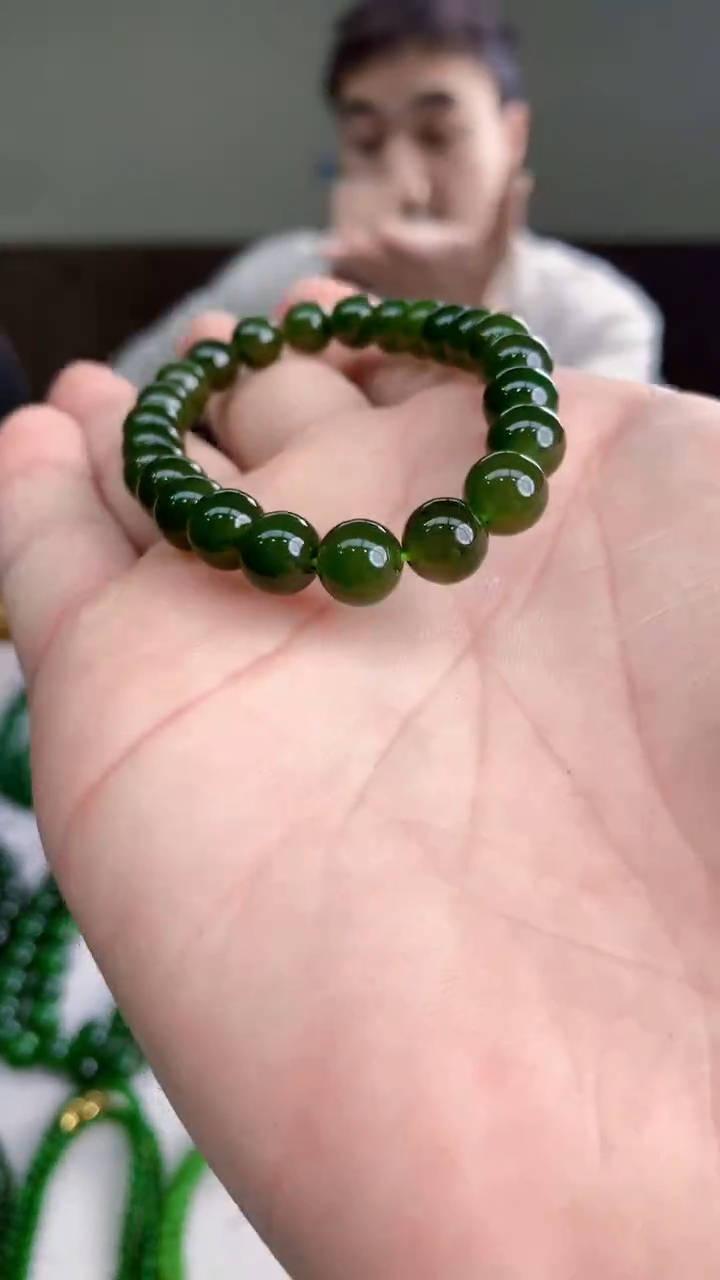 项链未镶嵌和田玉卡8单圈