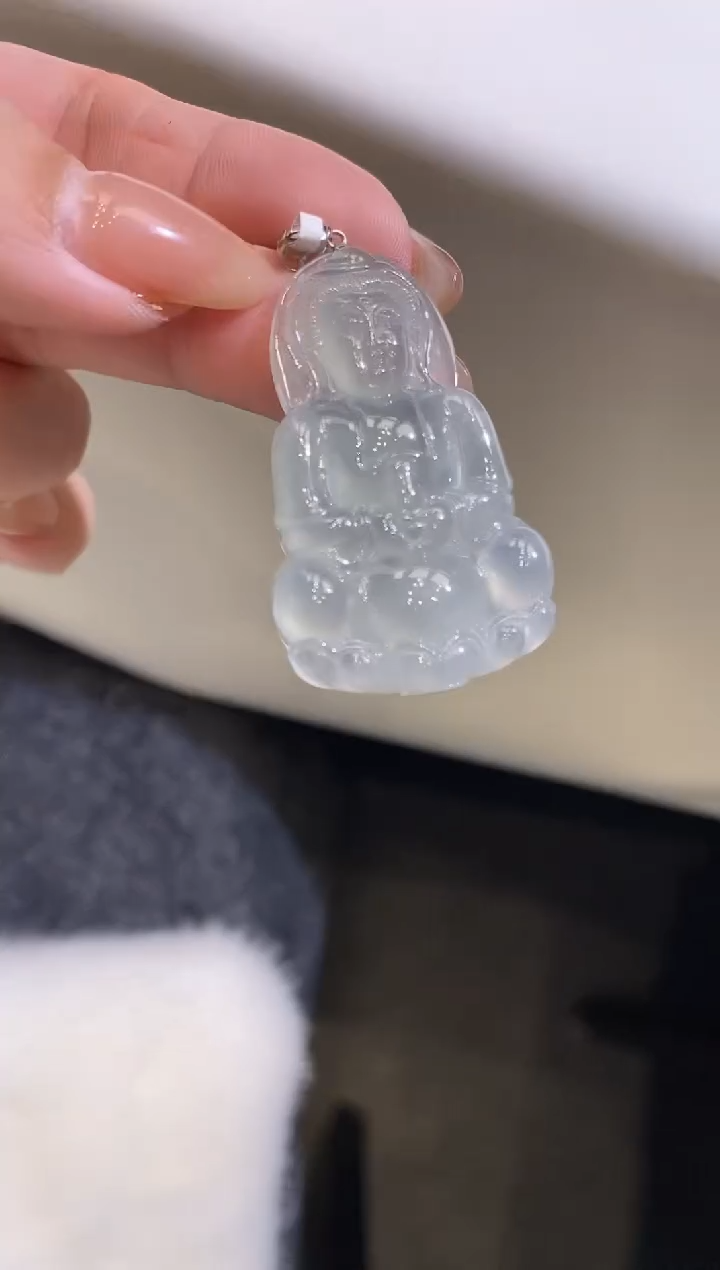 吊坠(不含链)18K金镶嵌翡翠观音