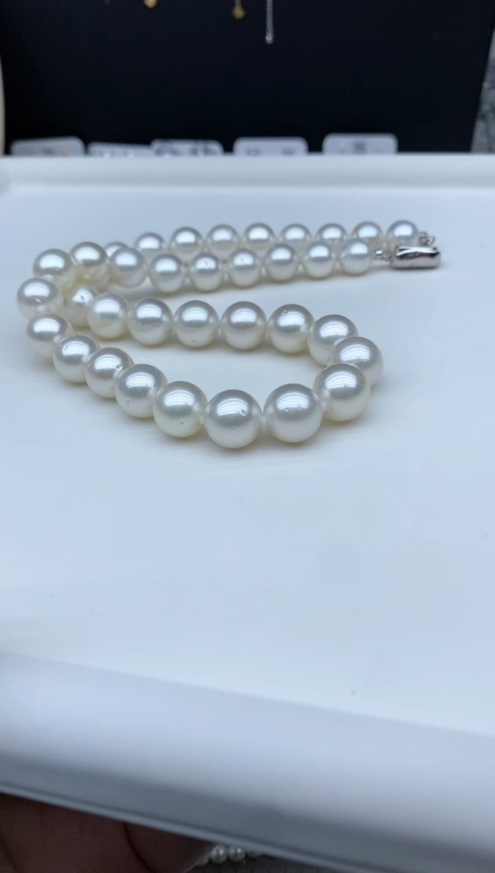 【闪购商品】海水珍珠颈饰银S925镶嵌10-12mm
