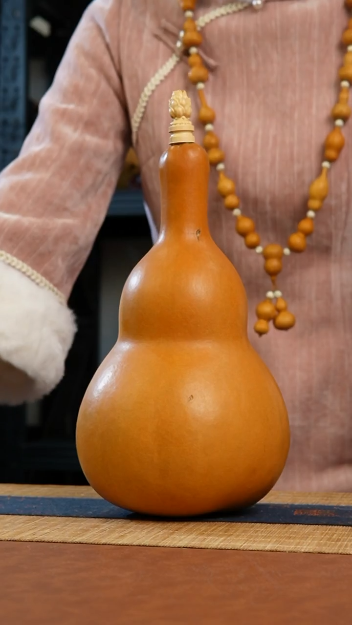 797号 天然热水酒葫芦 一物一拍（有瑕介意勿拍）