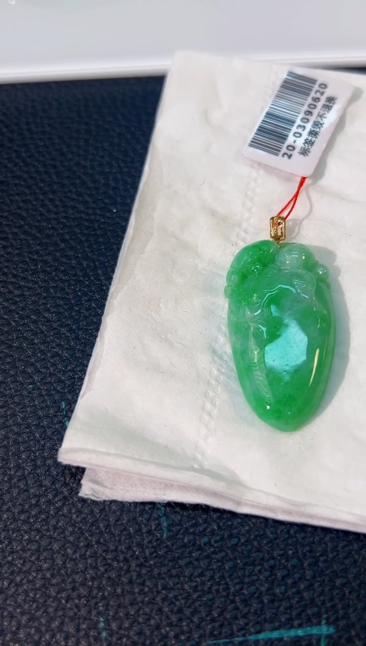 颈饰18K金镶嵌翡翠 缅料A货/支持复检/一件