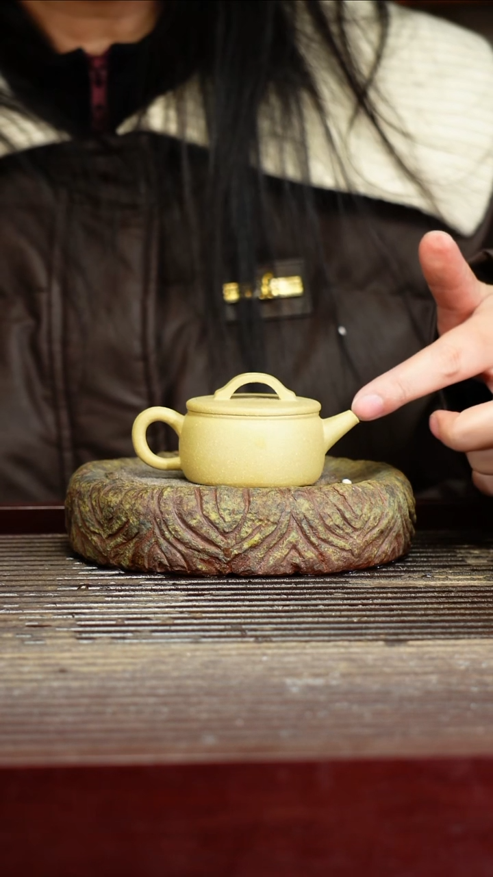 宜兴原矿紫砂壶茶壶宜兴原矿紫砂壶茶壶50C