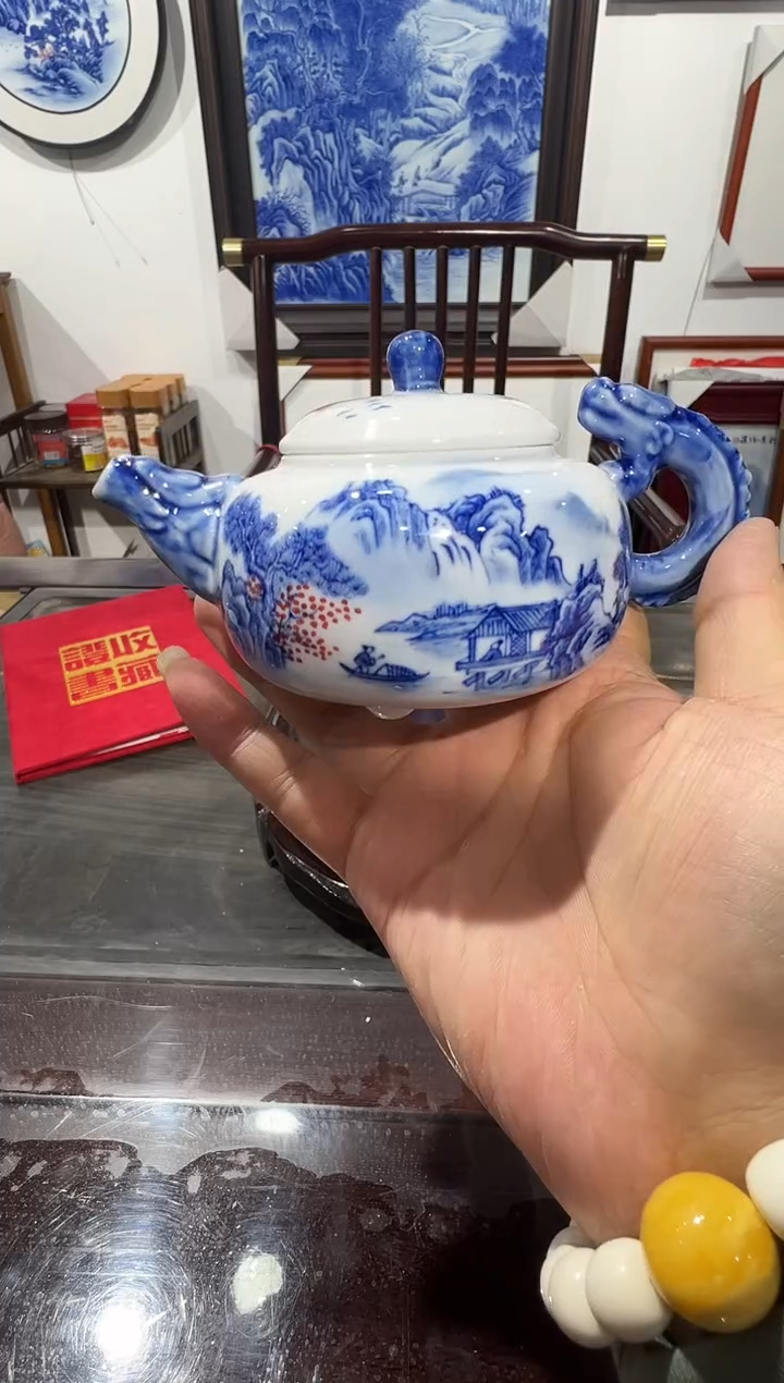 【闪购商品】012小王严选吴老师作青花山水赤龙纹茶壶