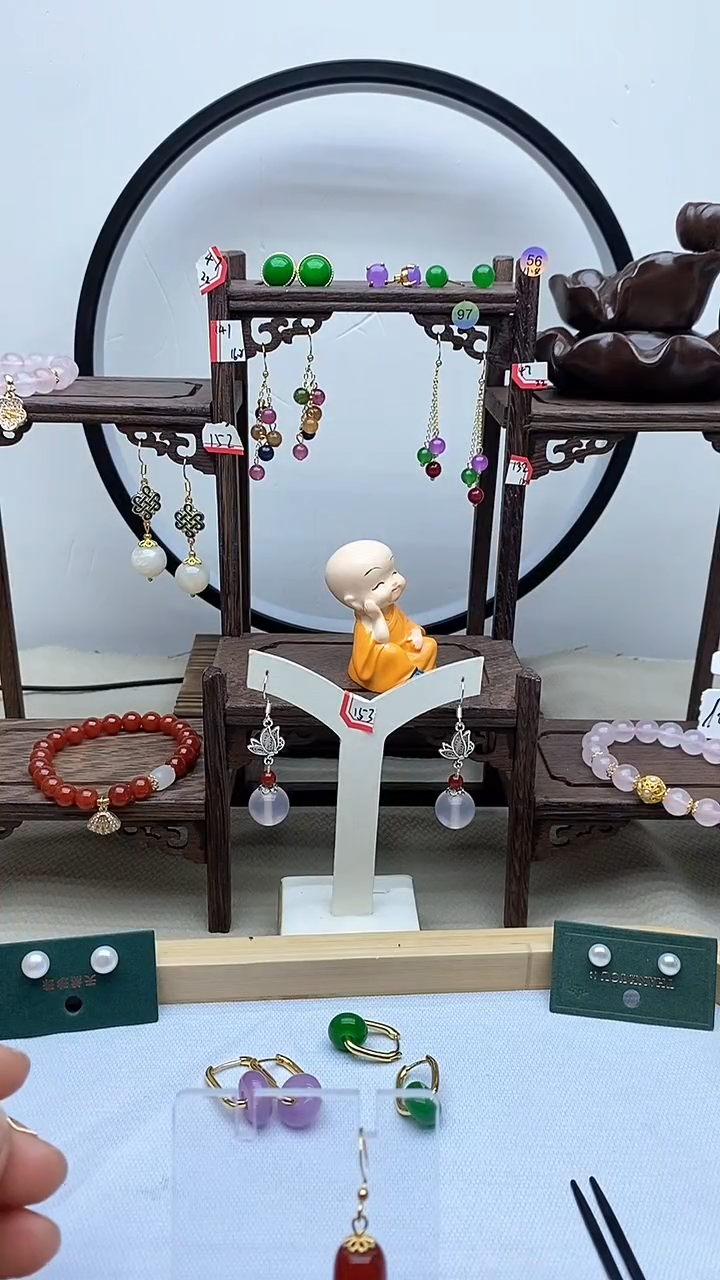 【闪购商品】南红玛瑙耳饰银S925镀金镶嵌64