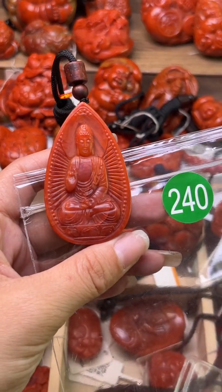 【闪购商品】南红玛瑙珠宝奇石未镶嵌240