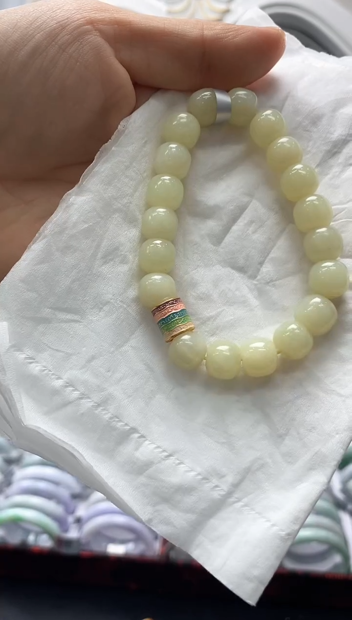 未镶嵌手链和田玉天然和田玉（多样性发货）