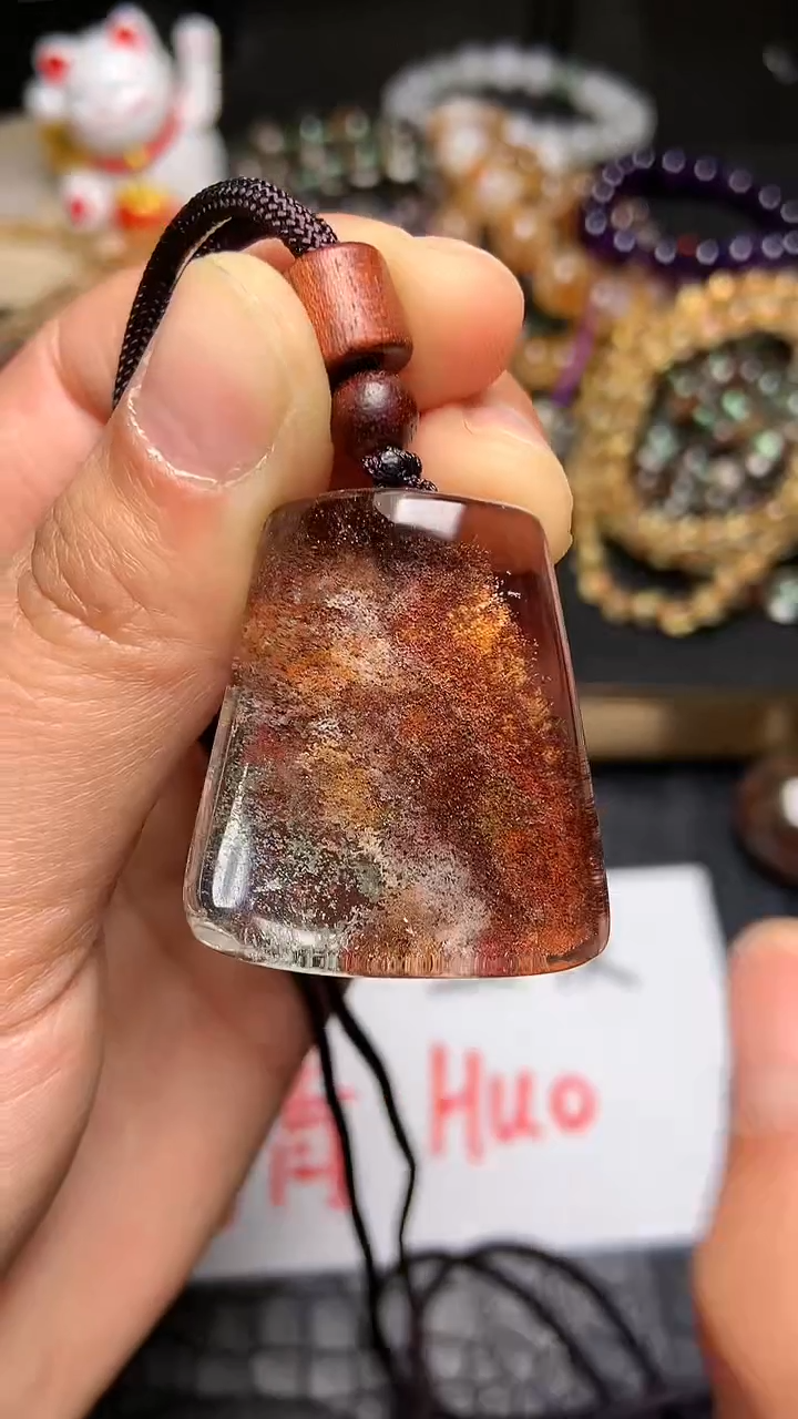 【闪购商品】水晶吊坠(赠链)未镶嵌18