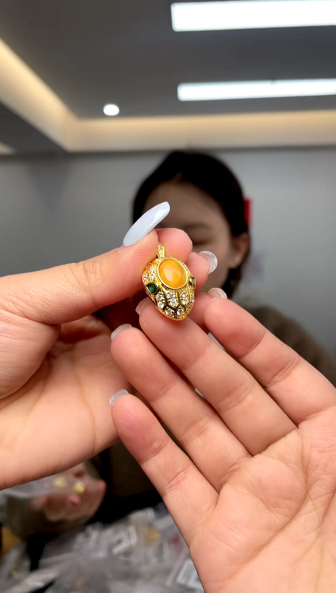 【闪购商品】蜜蜡裸石未镶嵌（多样性单个发货）