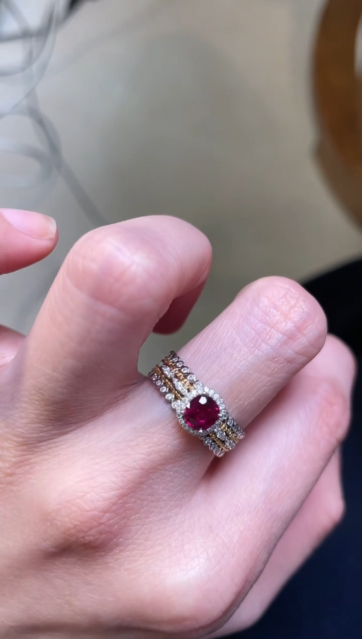 【闪购商品】红宝石戒指18K金镶嵌主石：0.78ct