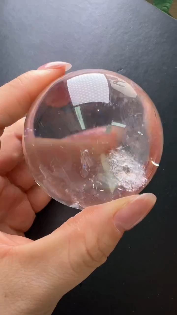 【闪购商品】水晶摆件未镶嵌白水晶彩虹水胆球65m+ JP47309