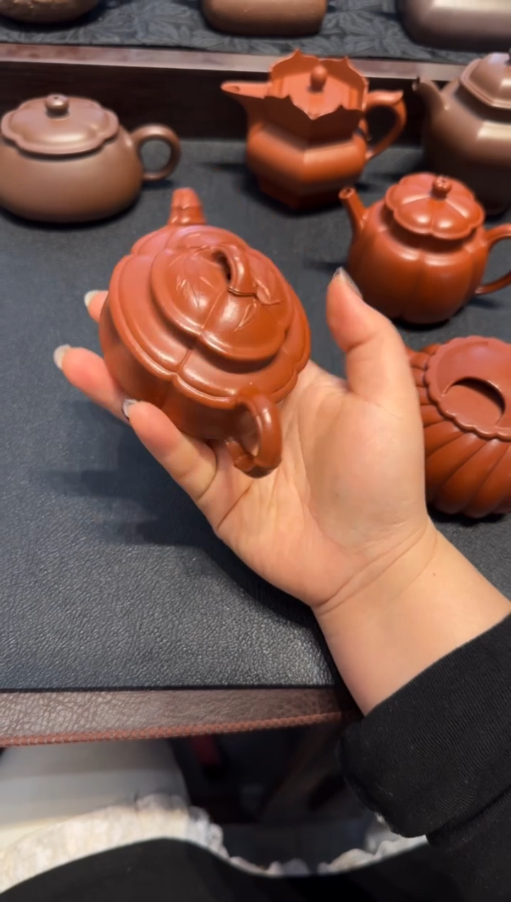 【闪购商品】紫砂茶壶腰圆海棠双线竹鼓