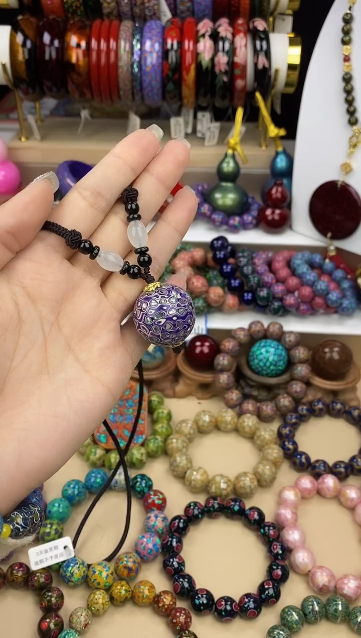  山屿大漆2.5吊坠