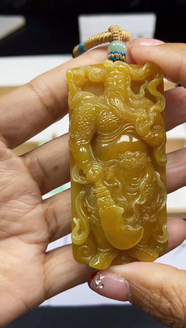 【闪购商品】翡翠颈饰未镶嵌翡翠A货