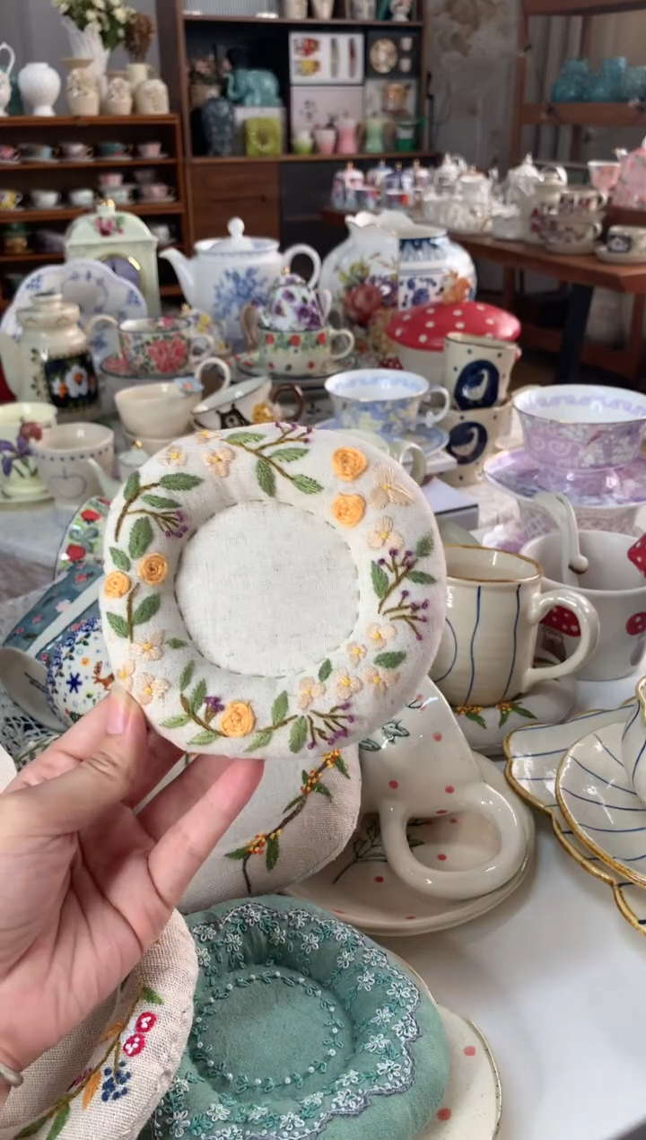 陶瓷【413】黄玫瑰纯手工刺绣杯垫