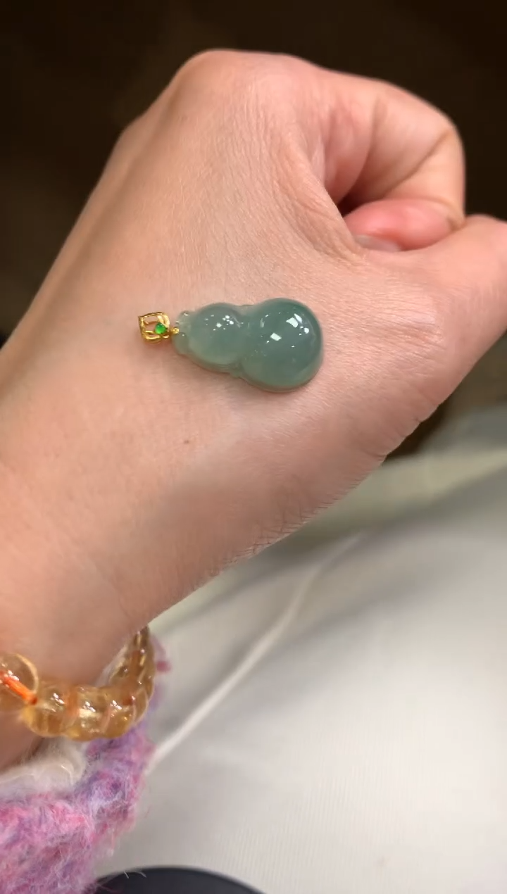 吊坠(不含链)18K金镶嵌翡翠翡翠