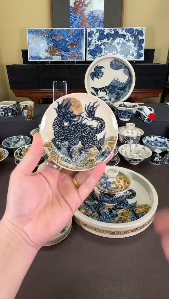 【闪购商品】二号釉青红麒麟纹杯垫