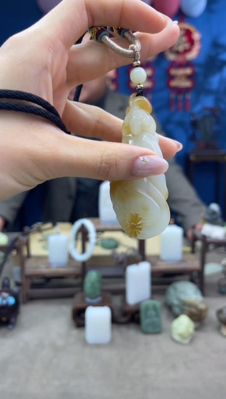 【闪购商品】和田玉颈饰未镶嵌1