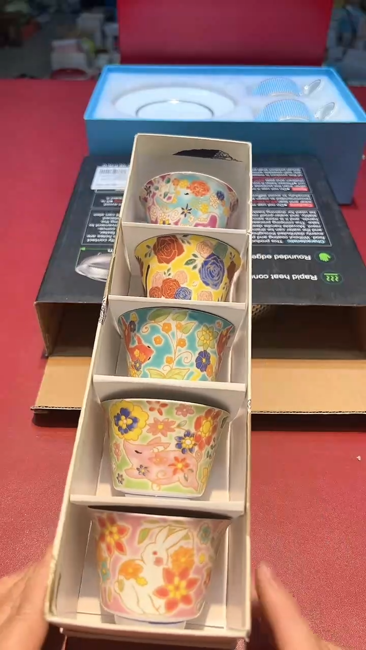 【闪购商品】瓷片锅碗瓢盆一件不剩