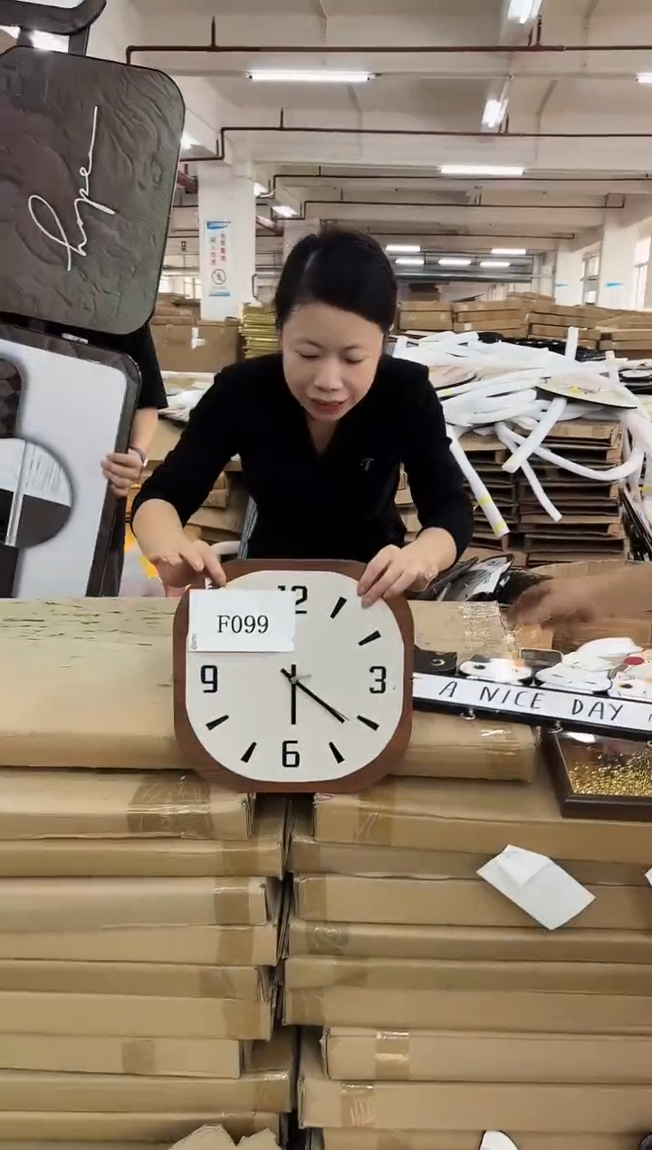 横款孤品果果微瑕闪购F099