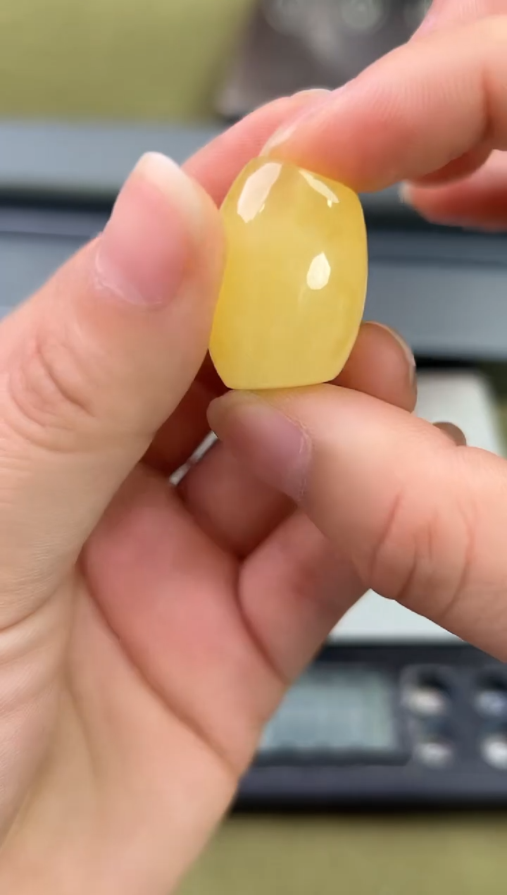 裸石琥珀未镶嵌琥珀蜜蜡吊坠