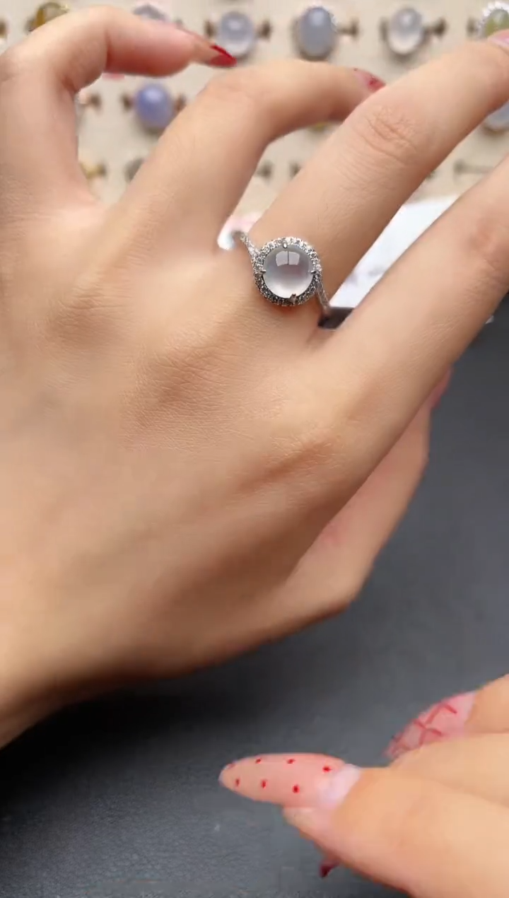 【闪购商品】翡翠戒指银S925镶嵌一物一证一礼盒