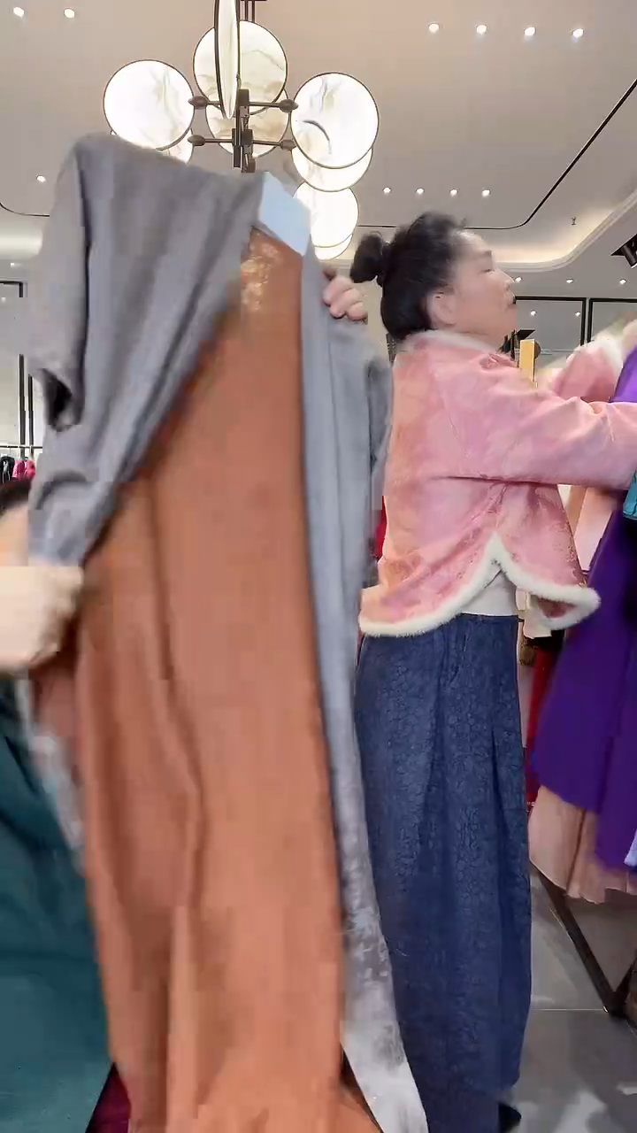 真丝花萝香云纱外披 999