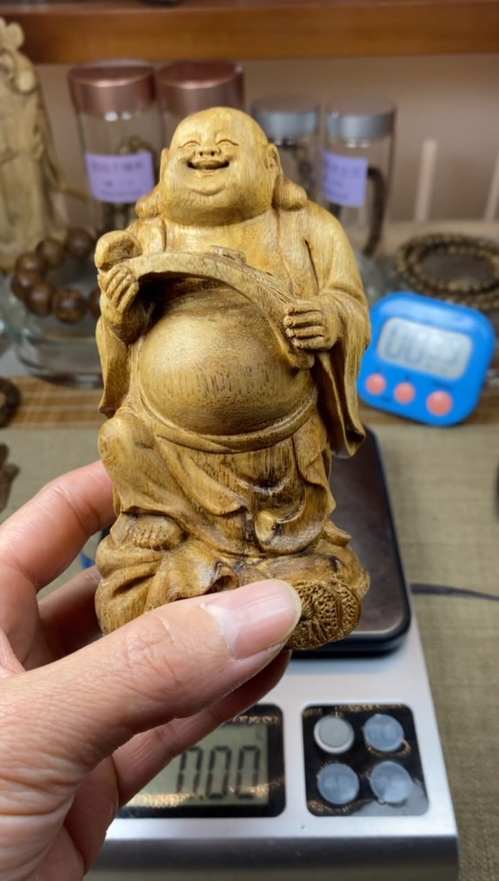 【闪购商品】沉香摆件柬埔寨菩萨