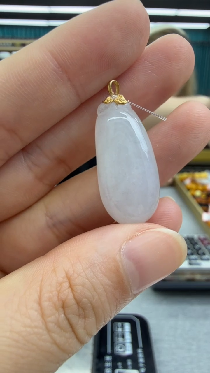 翡翠未镶嵌颈饰17秒拍号 假一罚三