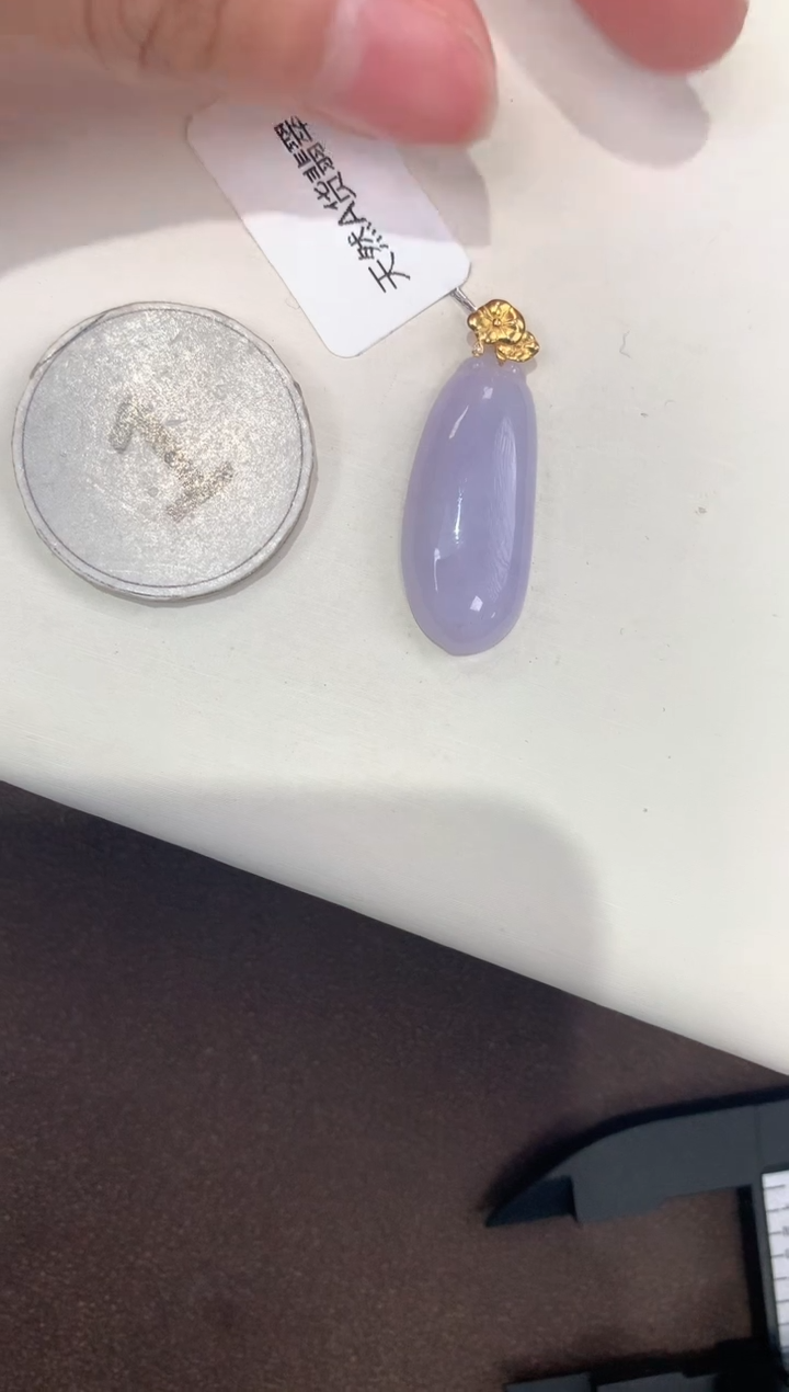 颈饰18K金镶嵌翡翠天然缅甸A货翡翠