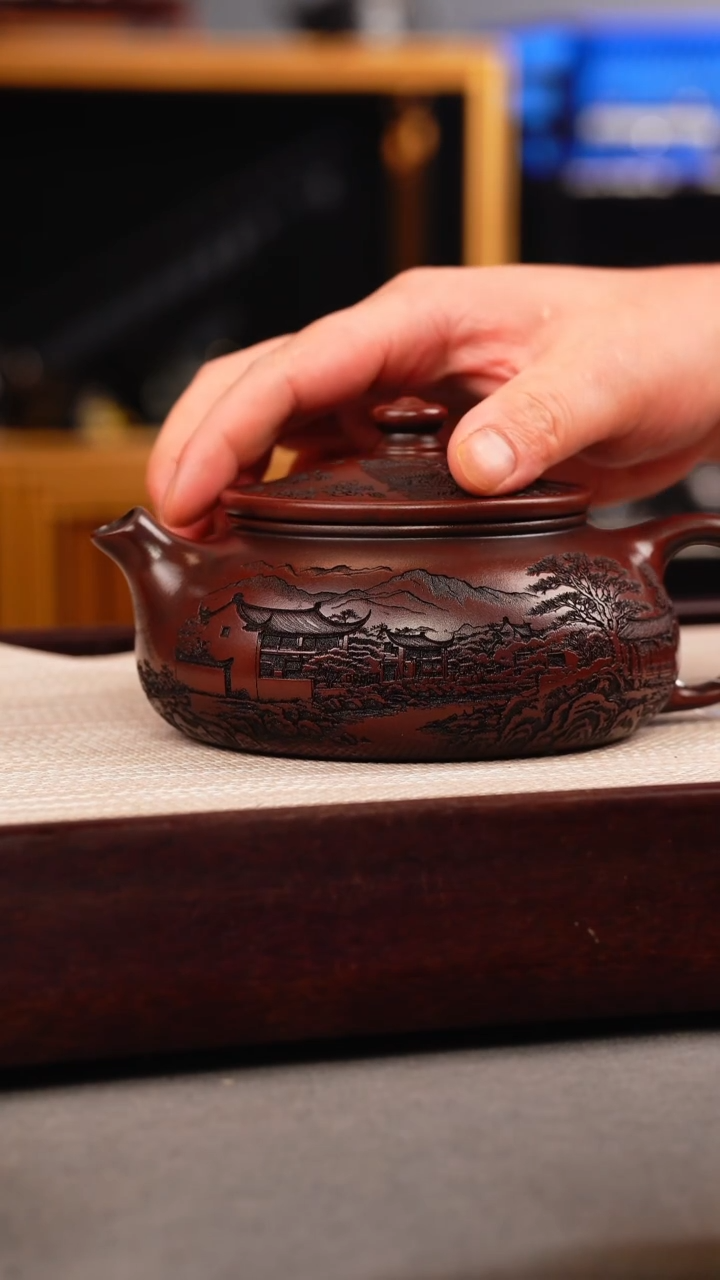 茶壶紫砂铁皮石红 大寒江 刻绘