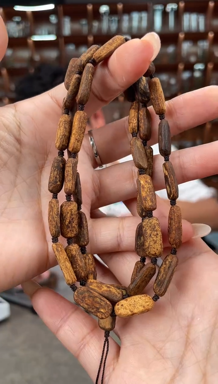 【闪购商品】沉香手串54号惠安红土多样性发一条