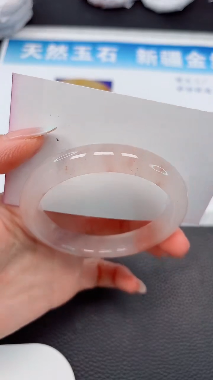 【闪购商品】石英质玉未镶嵌手镯528