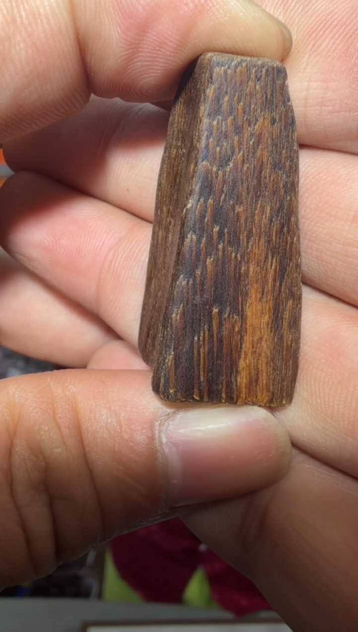 沉香手把件163号多样性发一