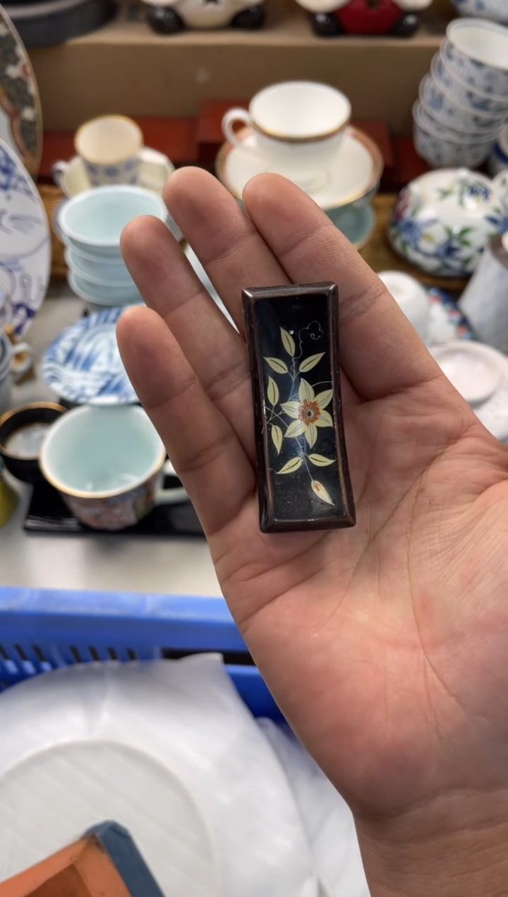 瓜****吗店铺名称 轩轩瓷器 闪购类型 定向 瓜子今天驱魔了吗