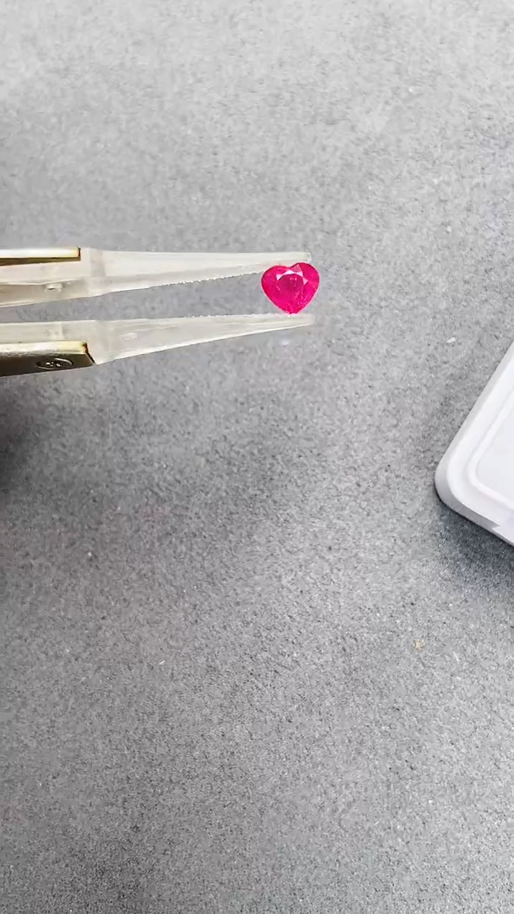 【闪购商品】红宝石裸石未镶嵌1.1