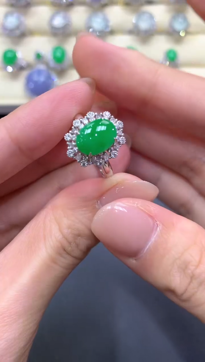 【闪购商品】翡翠戒指18K金镶嵌a242