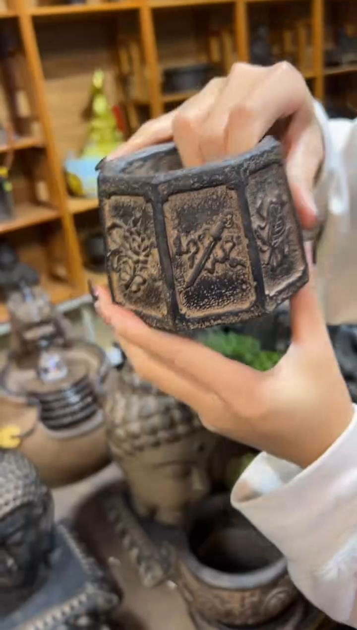 陶土【火山泥】八宝井