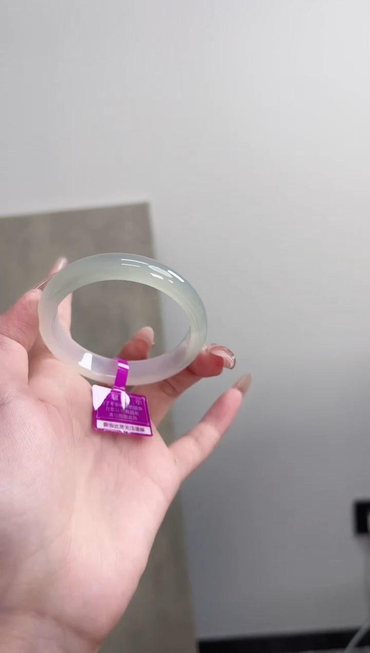 【闪购商品】玛瑙/玉髓手镯未镶嵌51-52圈 需要包容