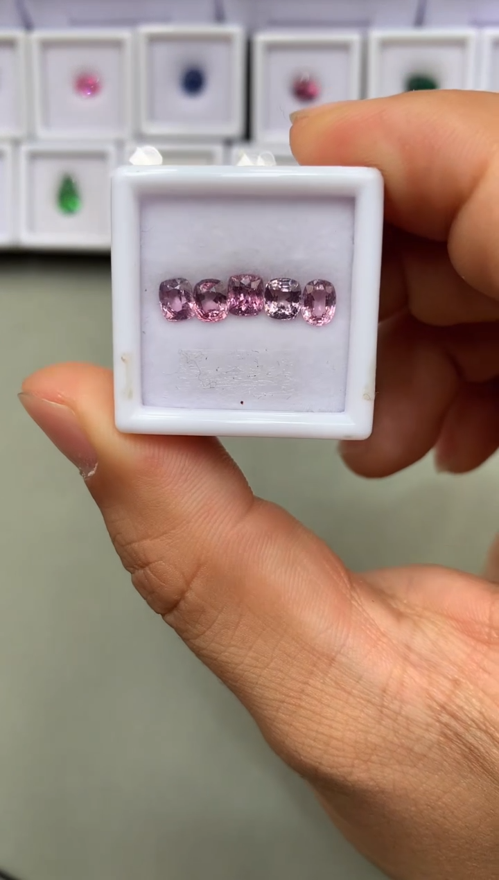 【闪购商品】定制尖晶石裸石未镶嵌枕型 一盒5/P 2.11ct